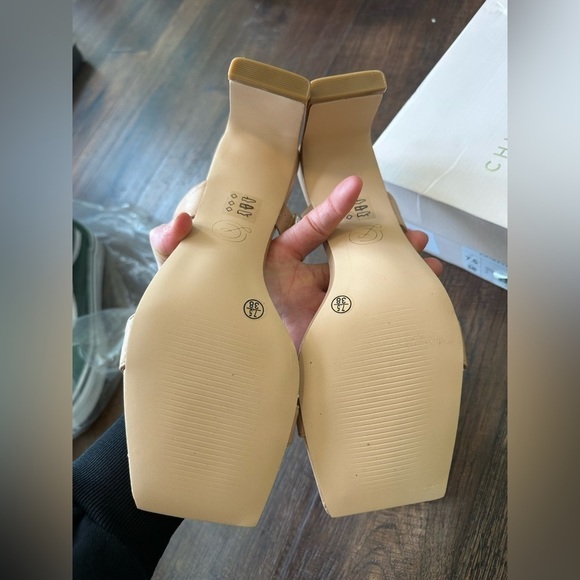 Chinese Laundry | Yaya Nude Heel - Picture 6 of 8